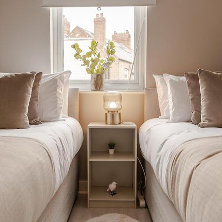 Stylish & Recently Refurbished Chester Apartment - Up To 6 Kültér fotó